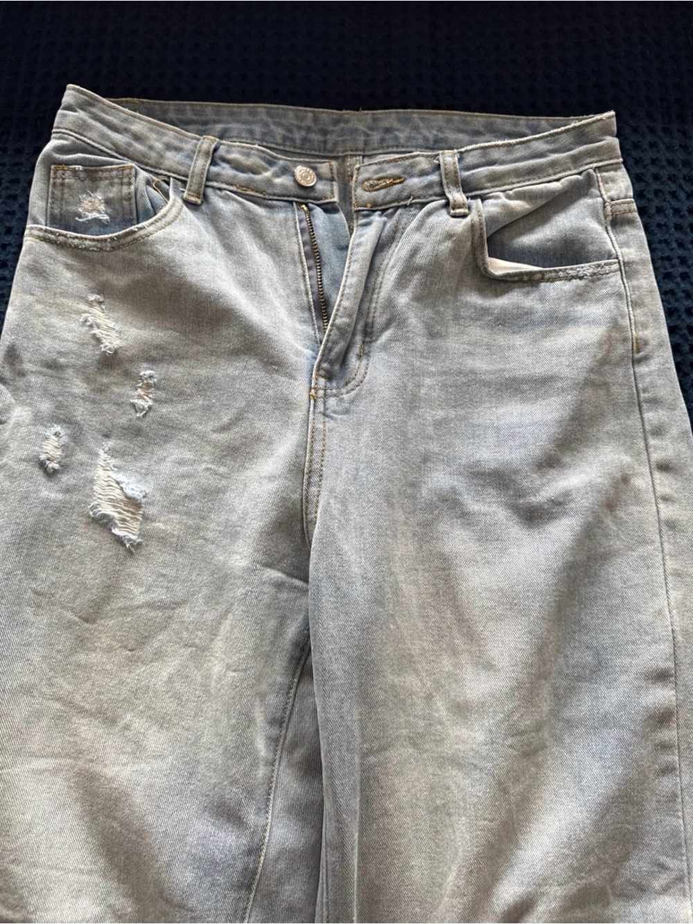 Jeans - Picture 2 of 2
